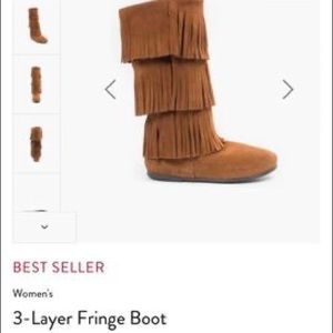 NWOT Minnetonka 3 layer fringe boots size 10
